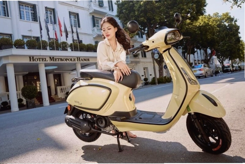 Xe máy 50cc chạy xăng cho học sinh nữ