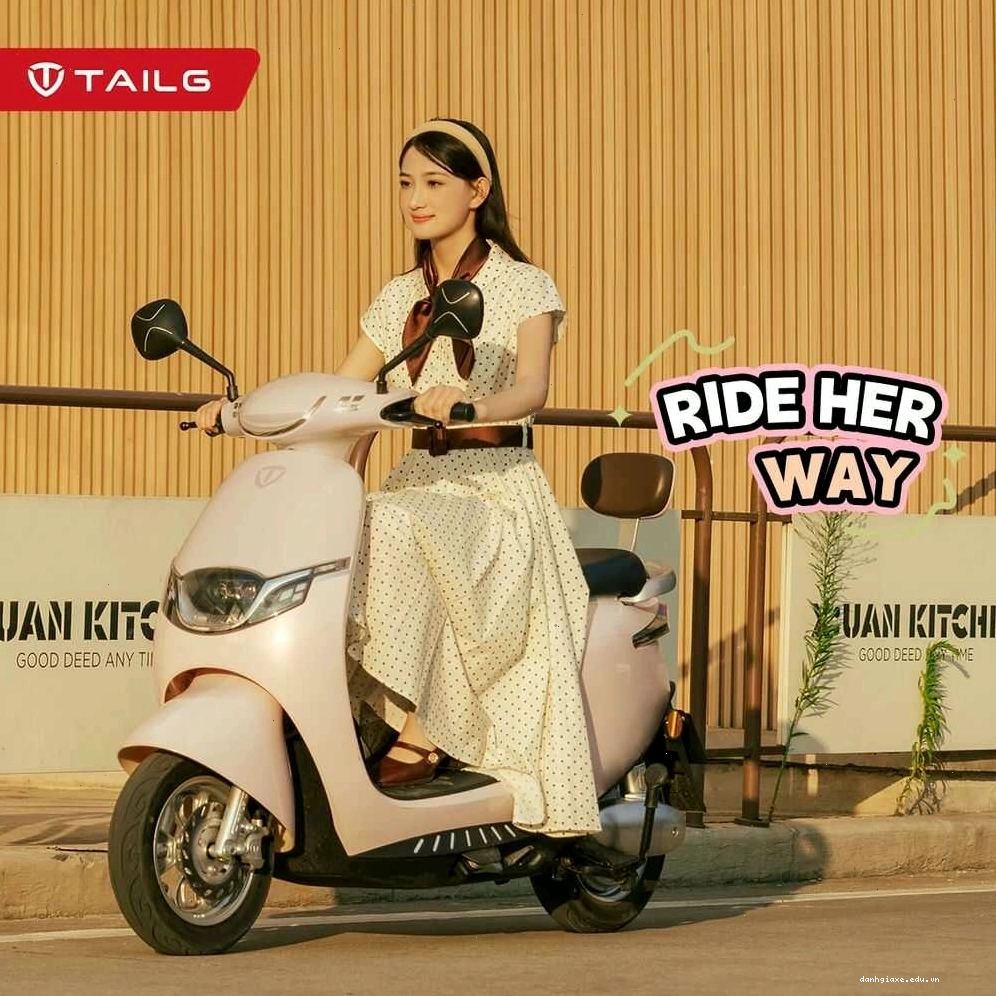 Xe máy điện TAILG R53 với thiết kế hiện đại và màu sắc thu hút