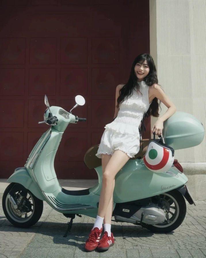 Xe Vespa Primavera 125 Green Relax với sắc xanh dịu mát