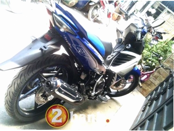 Yamaha Exciter 2011 với thiết kế thể thao và màu sắc bắt mắt