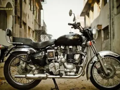 Ảnh xe Bullet 500 - Thưởng thức vẻ đẹp cổ của dòng xe kinh điển