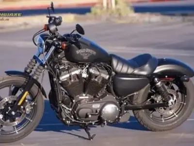 Khám phá đánh giá chi tiết về Iron 883 - Đánh giá xe và tính năng