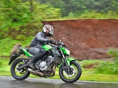 Hình ảnh thực tế Kawasaki Z650 - Chi tiết từng góc cạnh