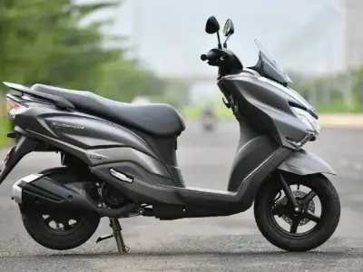 Bộ sưu tập 50+ ảnh xe Burgman Street 125 mới nhất 2024