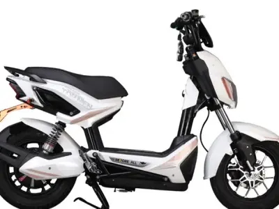 Xe máy điện Top Men - Tiết kiệm nhiên liệu, vận hành êm ái