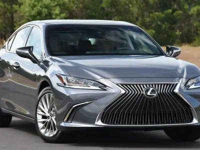 Bảng giá xe Lexus 2025 phân khúc 2 đến 3 tỷ chi tiết nhất