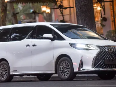 Cập nhật bảng giá xe ô tô Lexus tháng 6/2025 trên 6 tỷ mới nhất