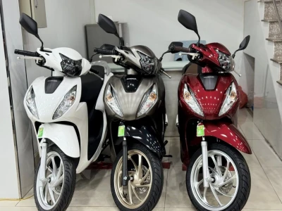 Honda Vision Nâu Đen 2026: Chi tiết phiên bản màu ấn tượng