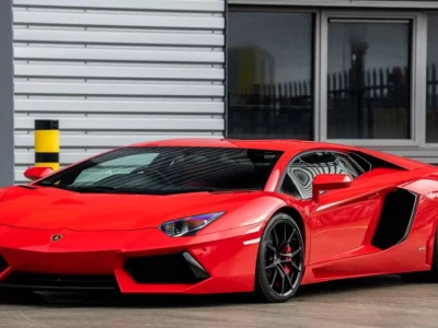 Khám phá thế giới xe Lamborghini: Giá cả, mẫu mã và những điều kỳ diệu