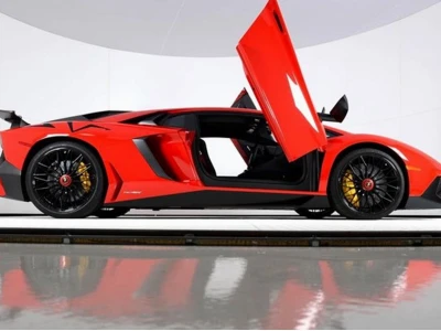 Lamborghini Đỏ: Biểu Tượng Siêu Xe Nóng Bỏng và Đẳng Cấp Năm 2026