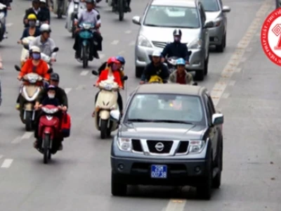 Xe biển đỏ là xe gì? Tìm hiểu ý nghĩa và quy định liên quan