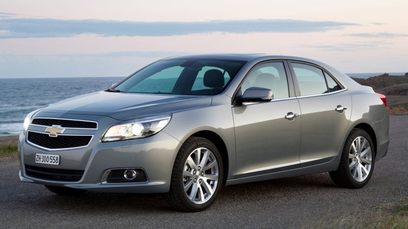 Ảnh Chevrolet Malibu HD 4