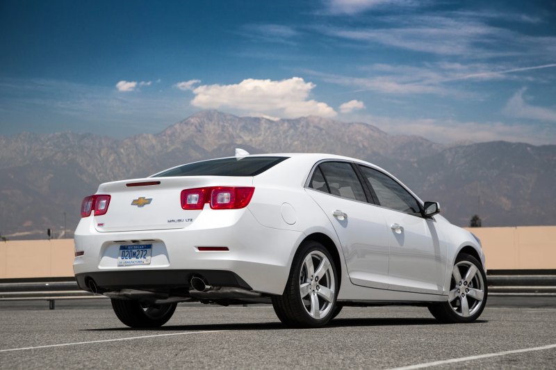 Ảnh Chevrolet Malibu HD 5