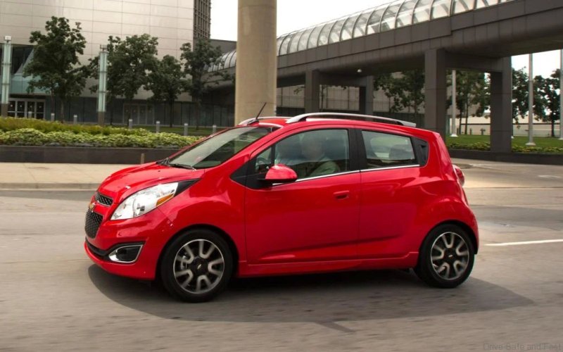 Ảnh Chevrolet Spark đa góc độ 7