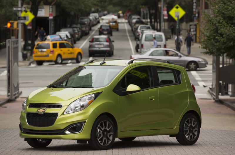 Ảnh Chevrolet Spark đa góc độ 11