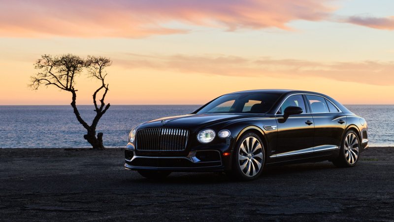 Ảnh ngoại thất xe Bentley Flying Spur 2