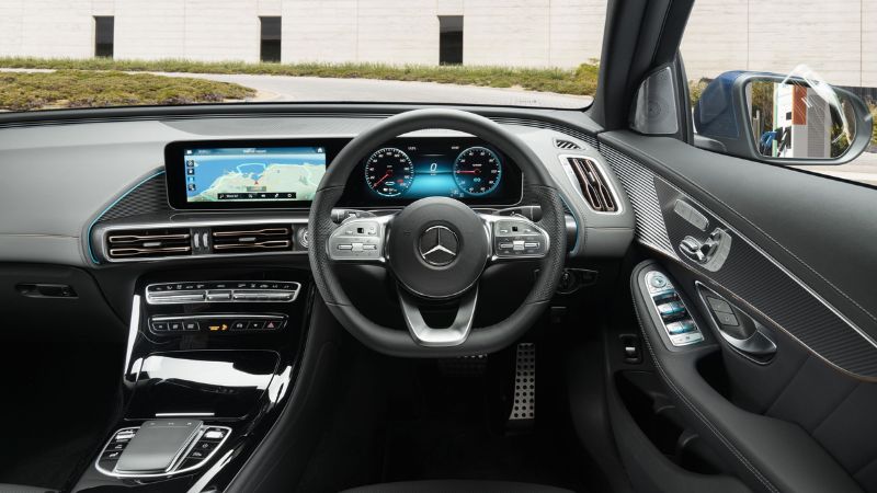 Ảnh nội thất Mercedes-Benz EQC 4