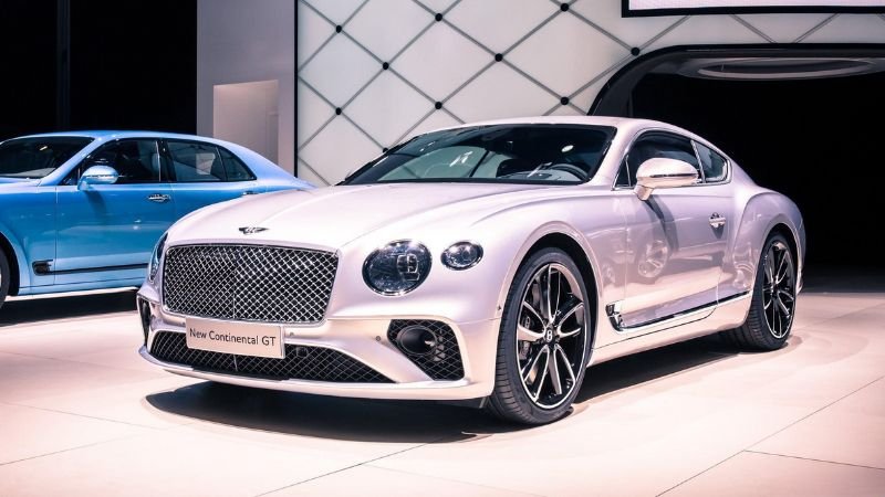 Ảnh xe Bentley Continental GT 4K 13