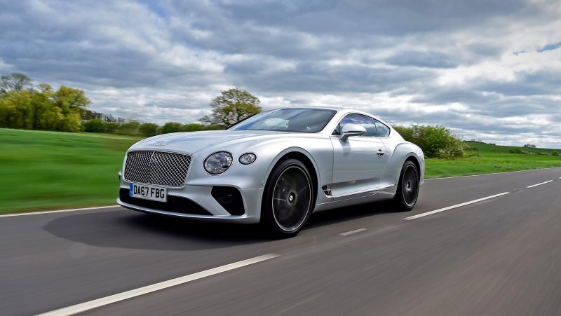 Ảnh xe Bentley Continental GT 4K 31