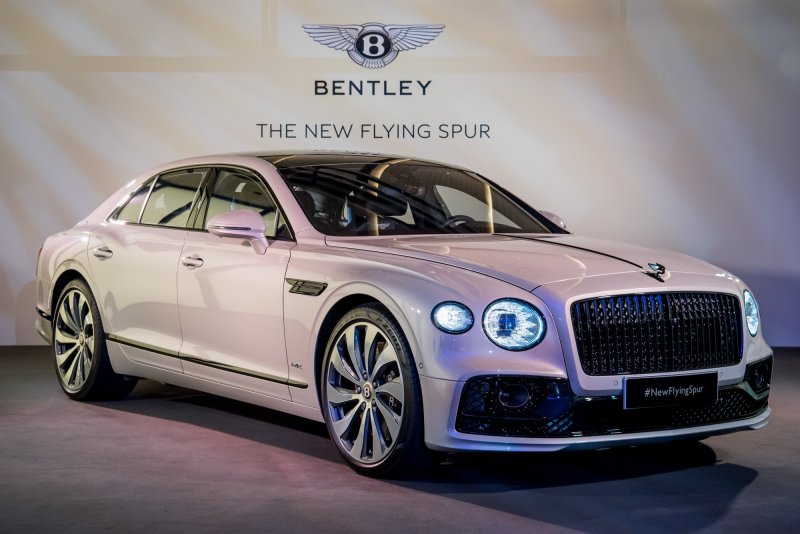 Ảnh xe Bentley Flying Spur Full HD 18