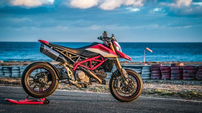 Ảnh xe Ducati Hypermotard chất lượng cao 2