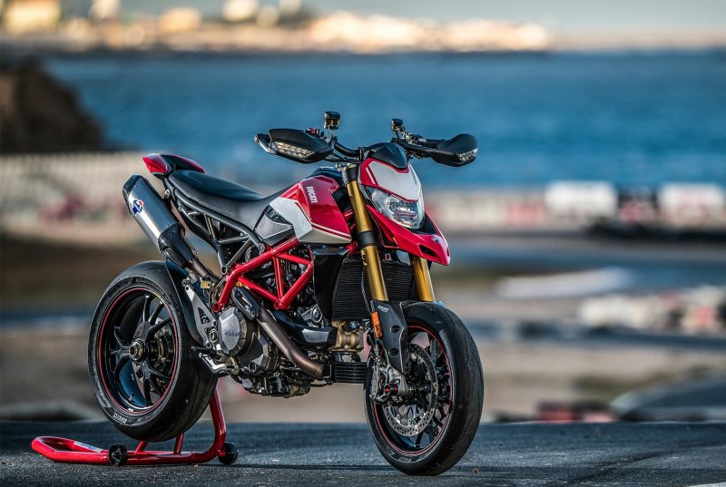 Ảnh xe Hypermotard 950 siêu đẹp 20