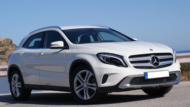 Ảnh xe Mercedes-Benz GLA 200 mới nhất 2