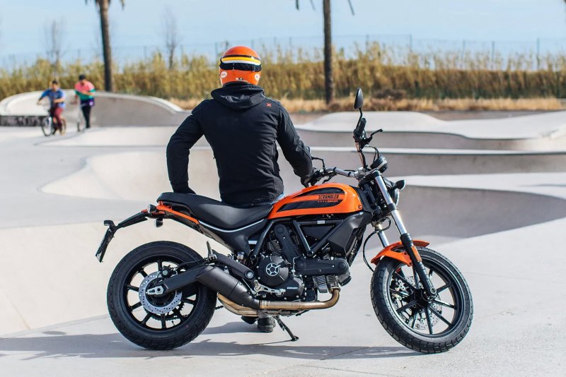 Ảnh xe Scrambler Sixty2 chất lượng cao 4