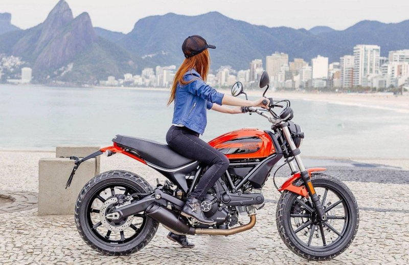 Ảnh xe Scrambler Sixty2 chất lượng cao 5