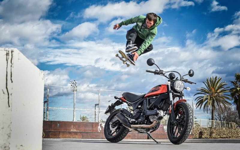 Ảnh xe Scrambler Sixty2 chất lượng cao 13