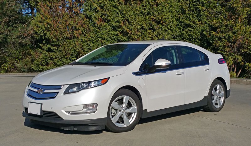 Chevrolet Volt từ mọi góc nhìn 16