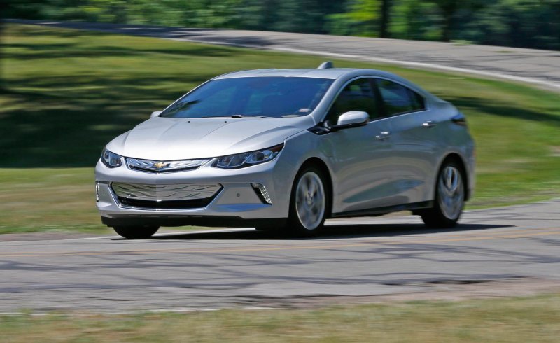 Chevrolet Volt từ mọi góc nhìn 17