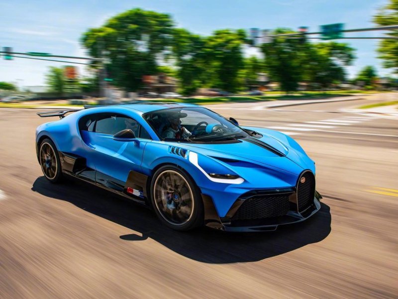 Hình ảnh Bugatti Divo chất lượng cao 14