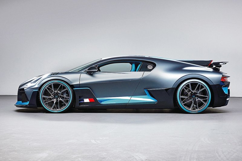 Hình ảnh Bugatti Divo chất lượng cao 17