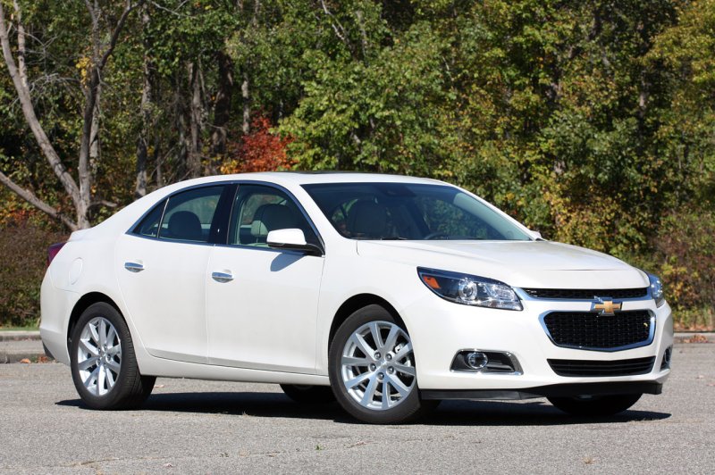 Hình ảnh Chevrolet Malibu mới nhất 15