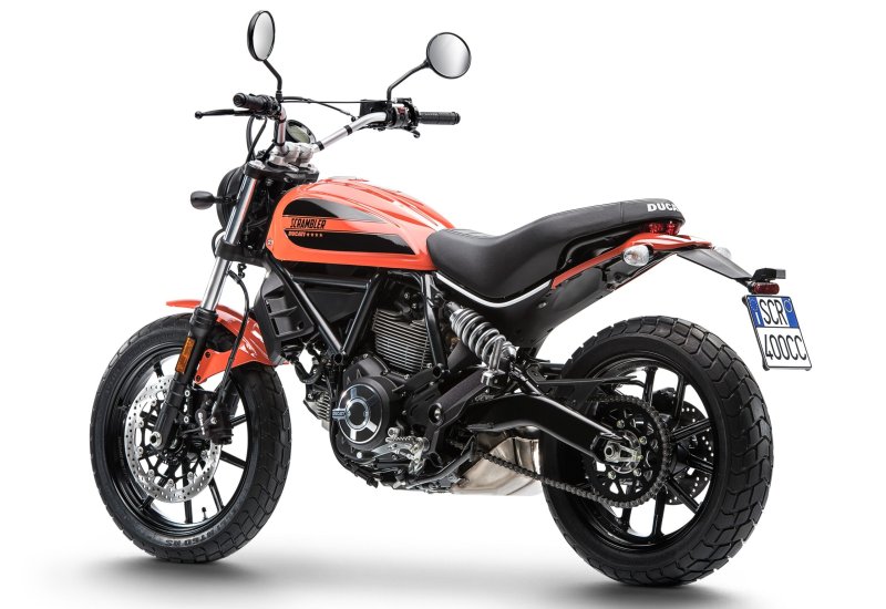 Hình ảnh đẹp của xe Scrambler Sixty2 4