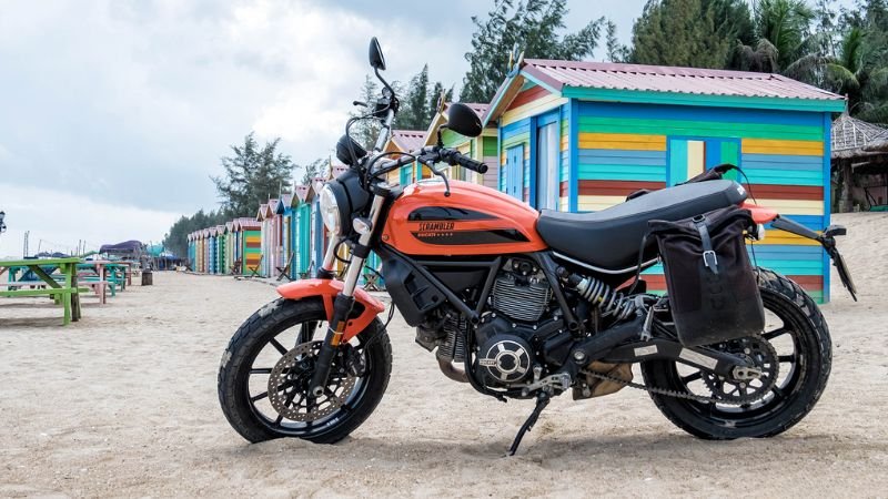 Hình ảnh đẹp của xe Scrambler Sixty2 8