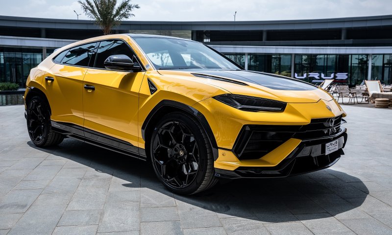 Hình ảnh Lamborghini Urus ấn tượng 23