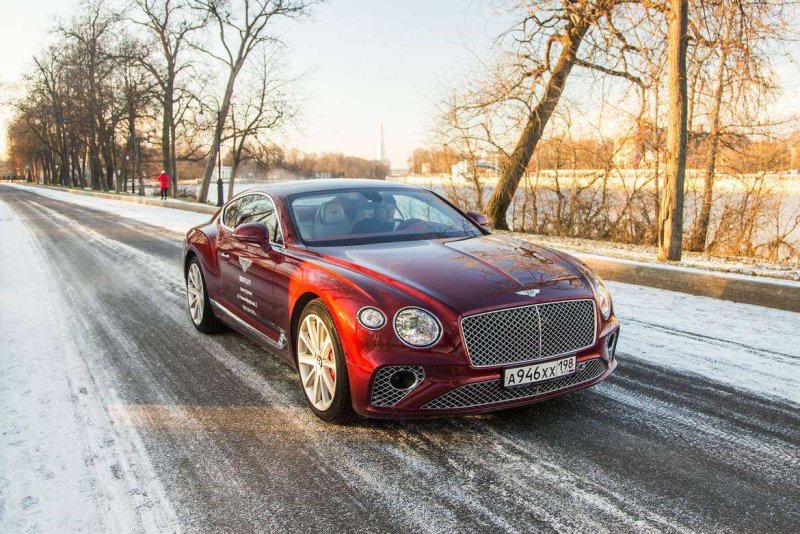 Hình ảnh xe Bentley Continental GT sang trọng 2