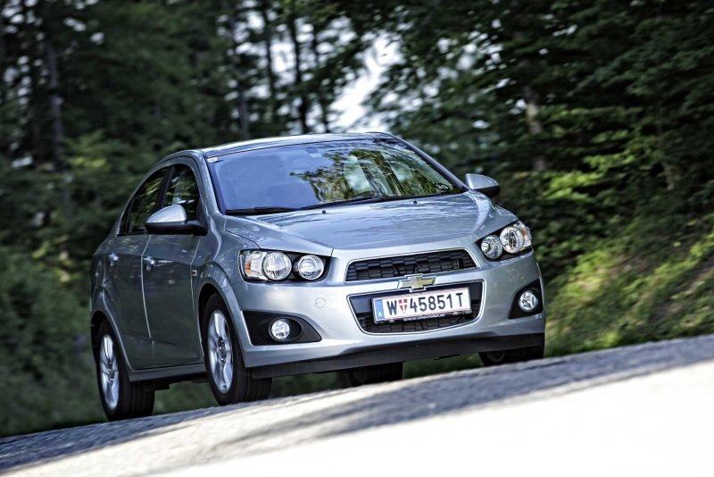 Hình ảnh xe Chevrolet Aveo 2024 10