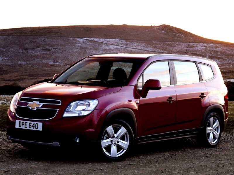 Hình ảnh xe Chevrolet Orlando đẹp 14