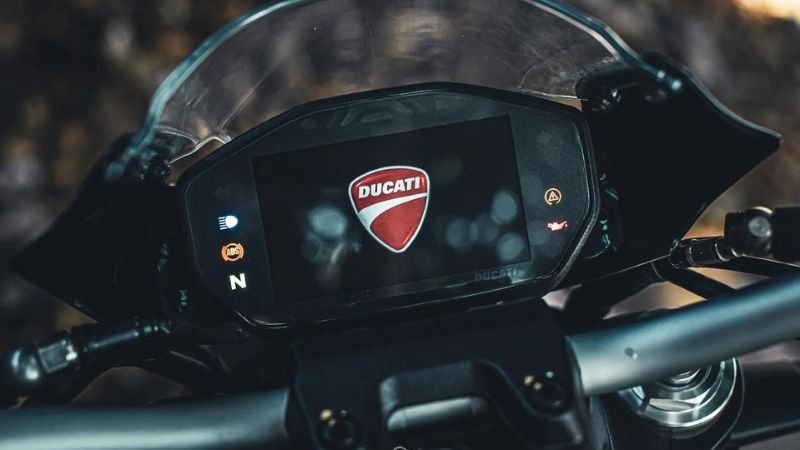 Hình ảnh xe Ducati Monster full HD 17