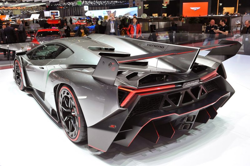 Hình Lamborghini Veneno chất lượng cao 3