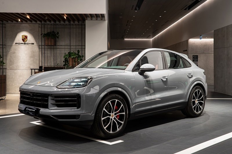 Hình nền Porsche Cayenne 4K 18