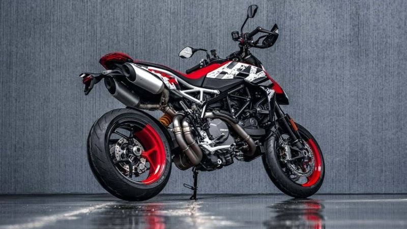 Hình xe Ducati Hypermotard cực chất 14