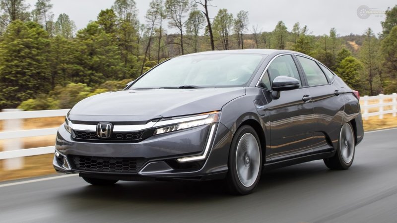 Honda Clarity 02