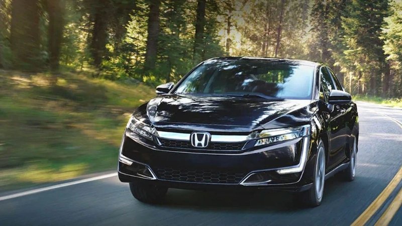 Honda Clarity 03