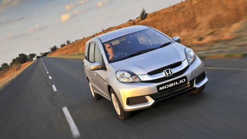 Honda Mobilio 03