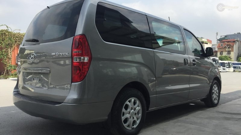 Hyundai Starex 03