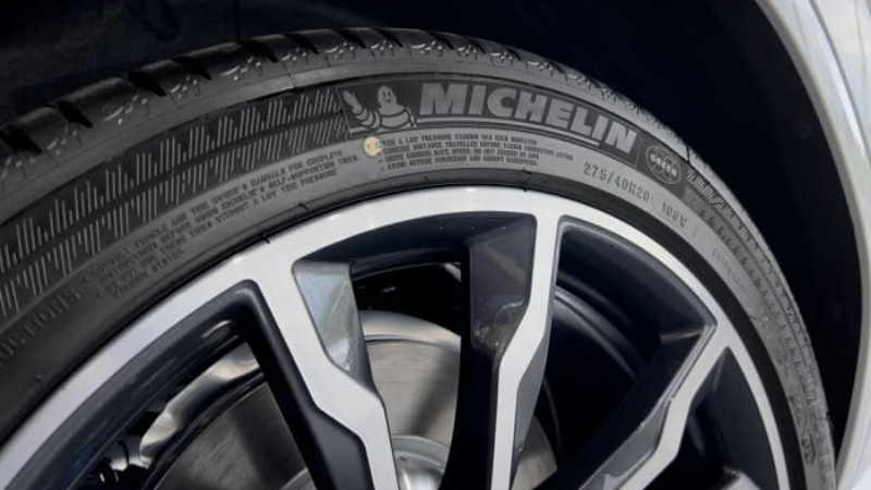 Cách đọc mã ngày tháng của lốp Michelin trên thành lốp